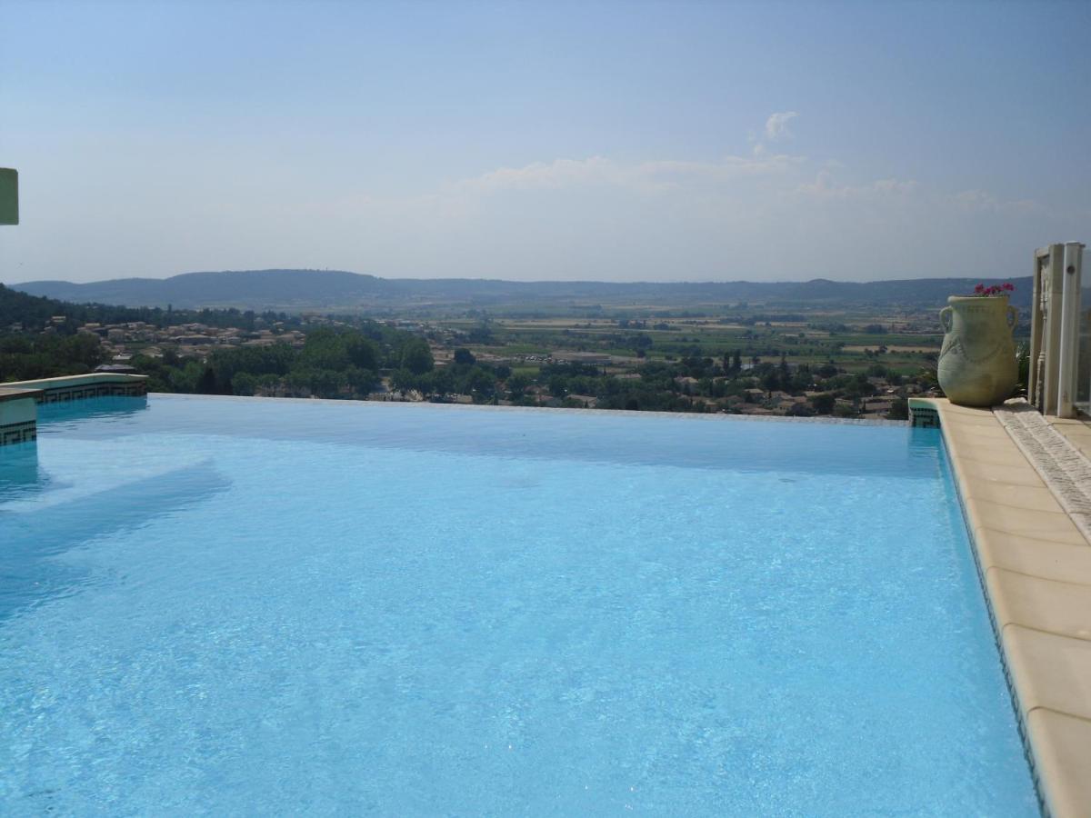 Appartements Vue Panoramique Avec Piscine Et Jacuzzi Langlade Exterior photo