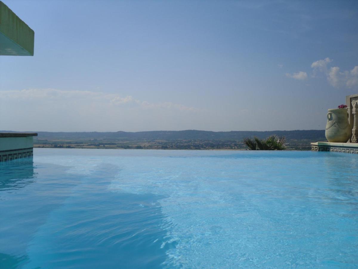 Appartements Vue Panoramique Avec Piscine Et Jacuzzi Langlade Exterior photo